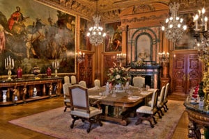 elms-dining-room-newport-mansion