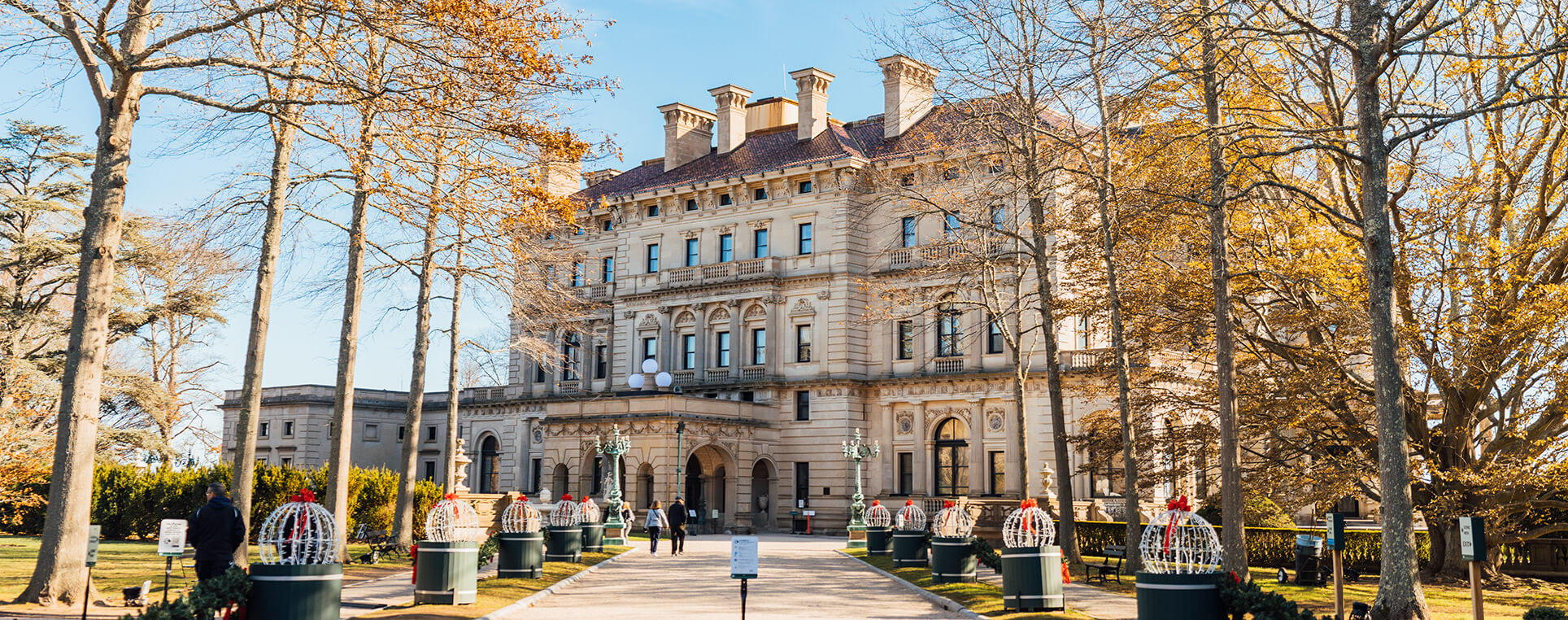 Explore the Scenes of These Movies Filmed in Newport, RI